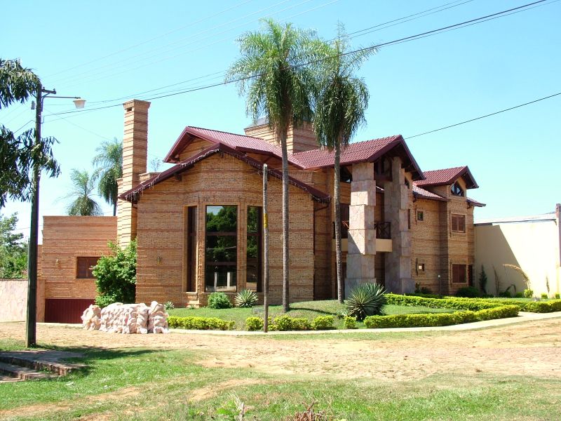 Fragen rund um einen Immobilienkauf, Erstellung von Grundrissen und Begleitung im Bauprozess